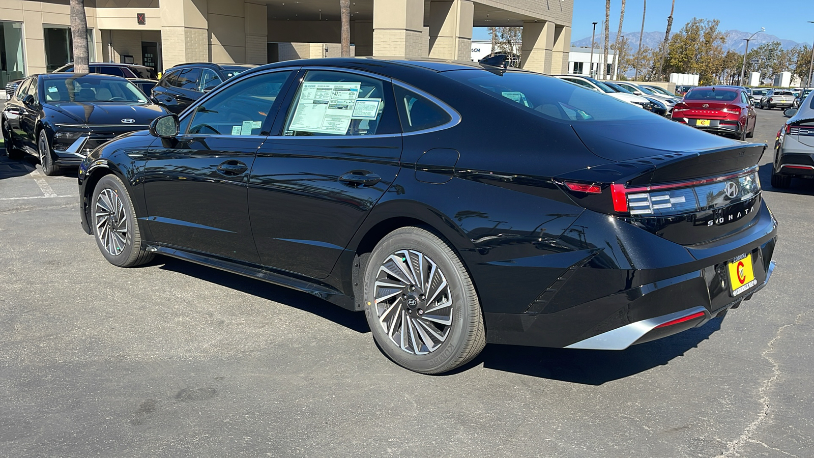 2025 Hyundai Sonata Hybrid SEL 11