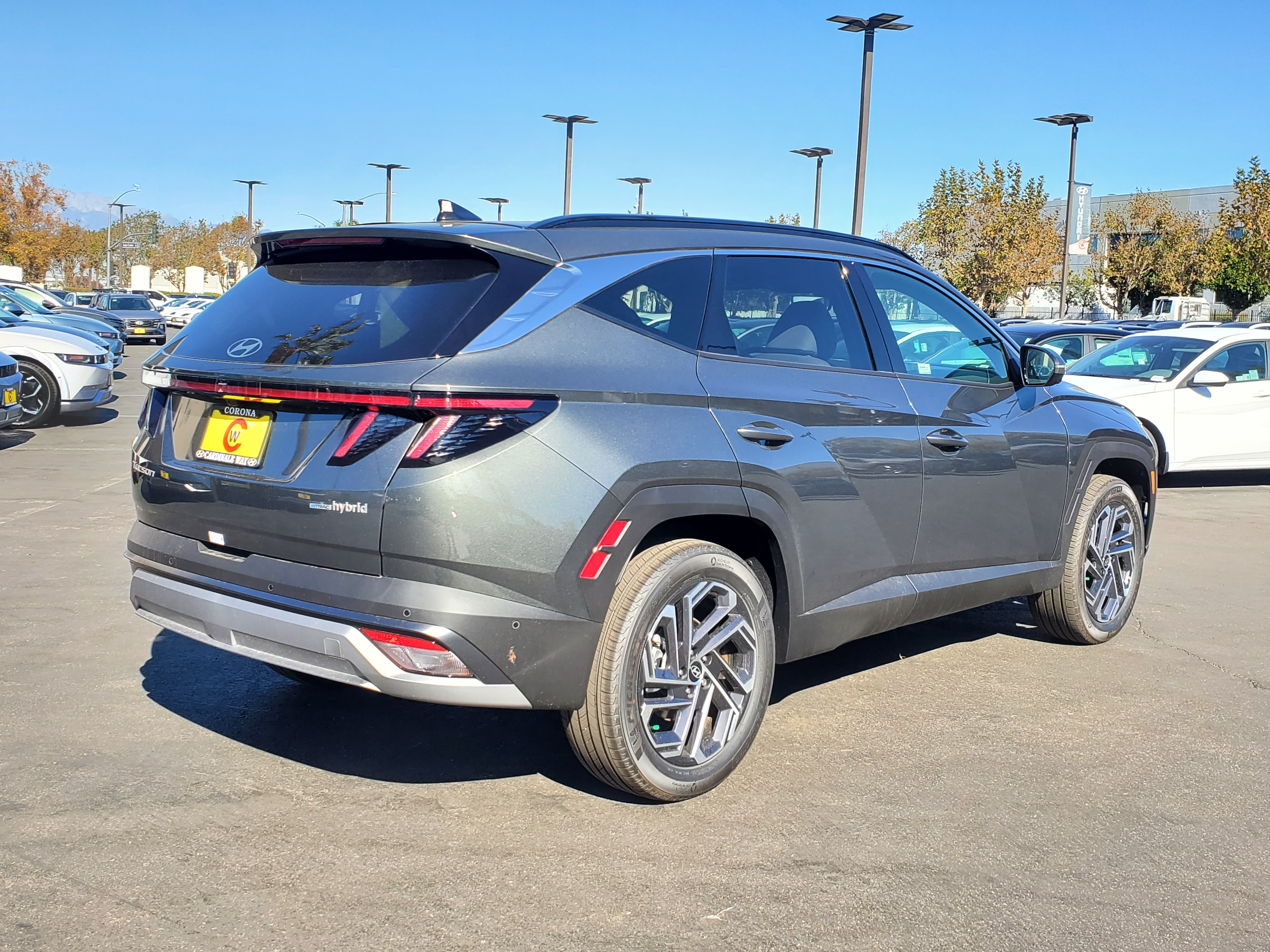 2025 Hyundai Tucson Hybrid Limited 7