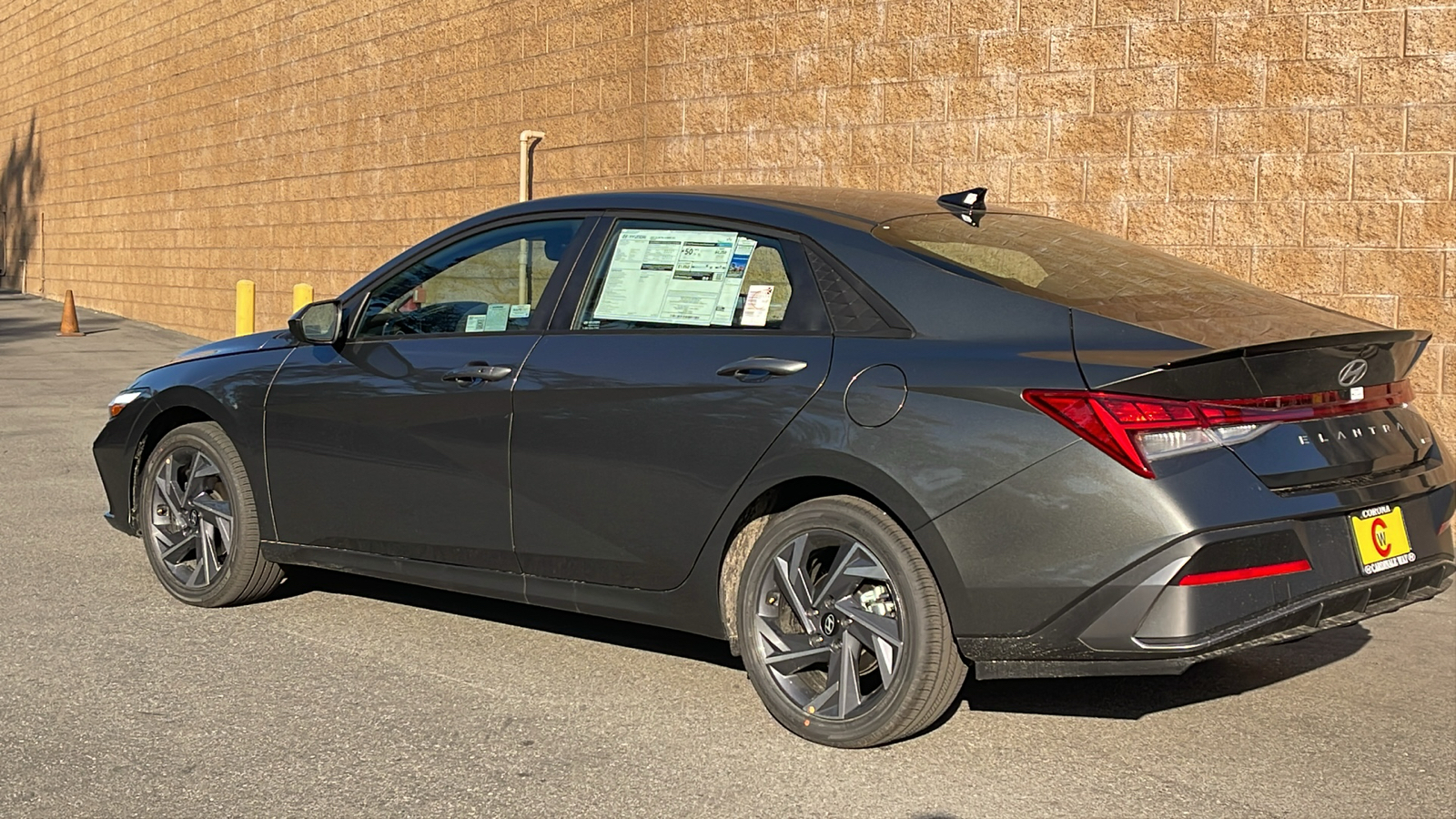 2025 Hyundai Elantra Hybrid SEL Sport 11