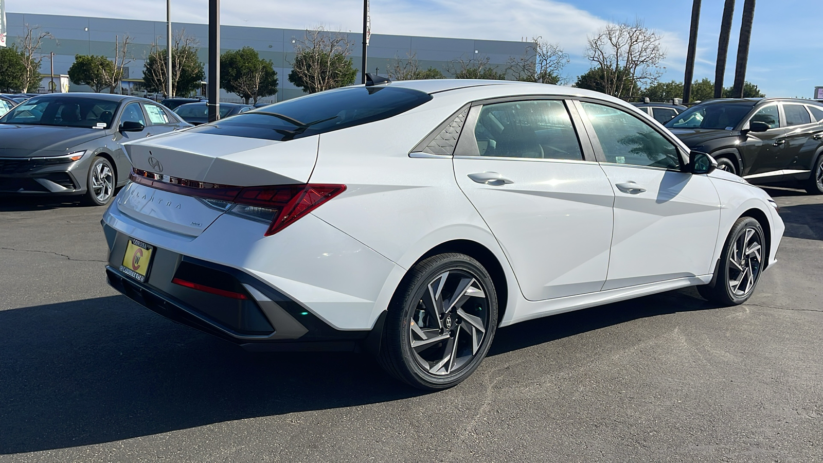 2025 Hyundai Elantra Hybrid Limited 7