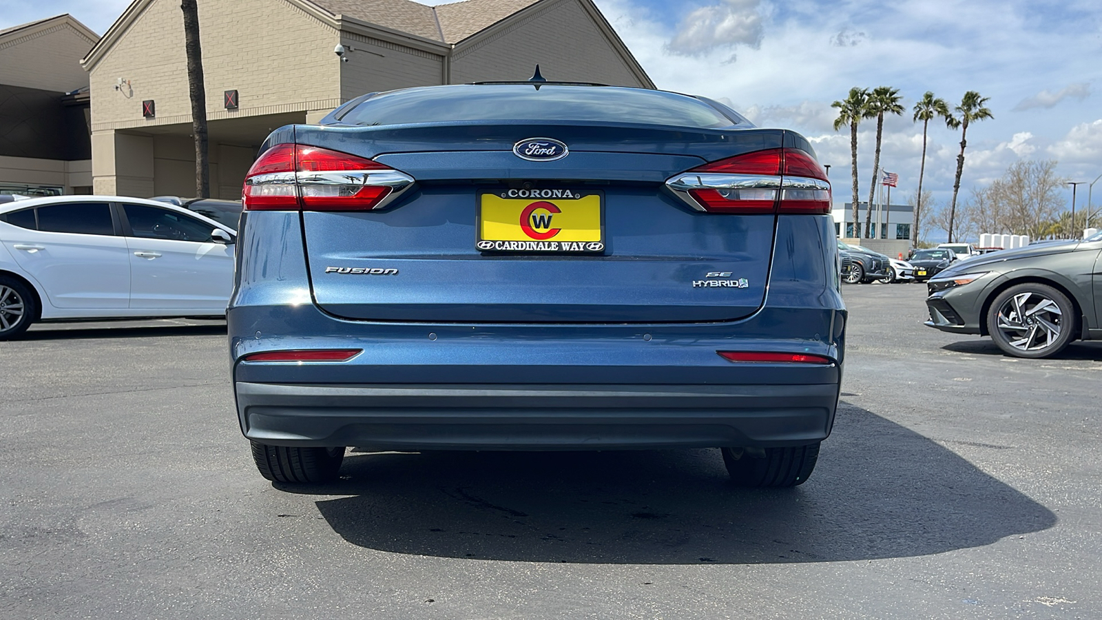 2019 Ford Fusion Hybrid SE 9