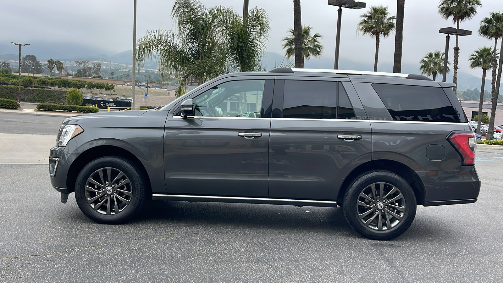 2021 Ford Expedition Limited 12
