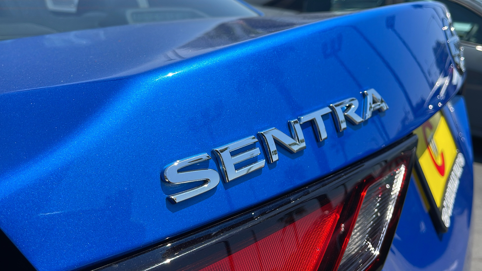 2022 Nissan Sentra SV 28