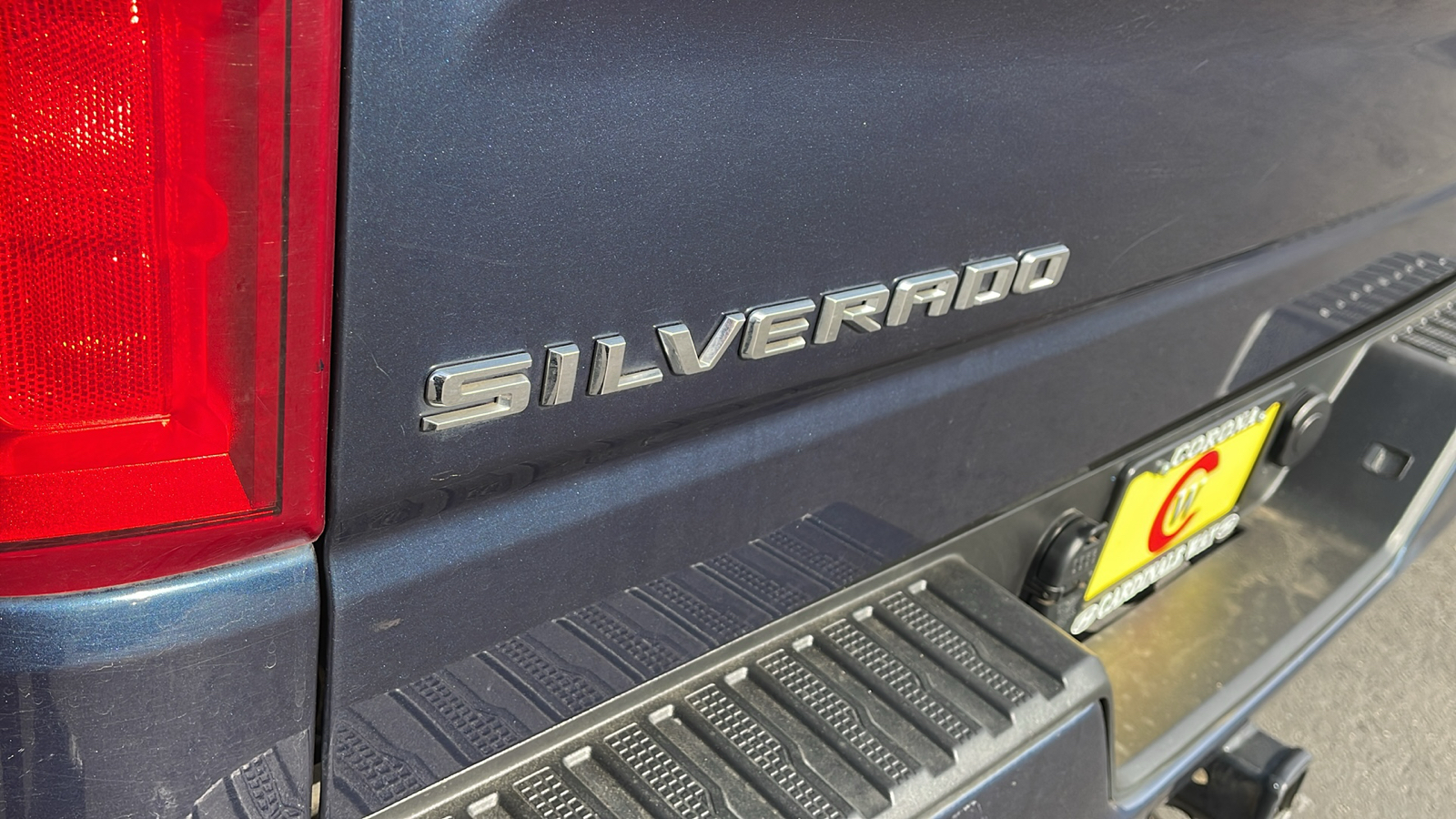 2020 Chevrolet Silverado 1500 4WD Crew Cab Standard Bed RST 29