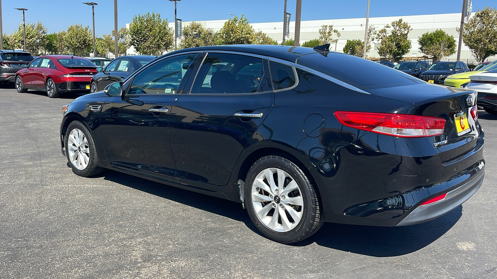 2016 Kia Optima EX 11