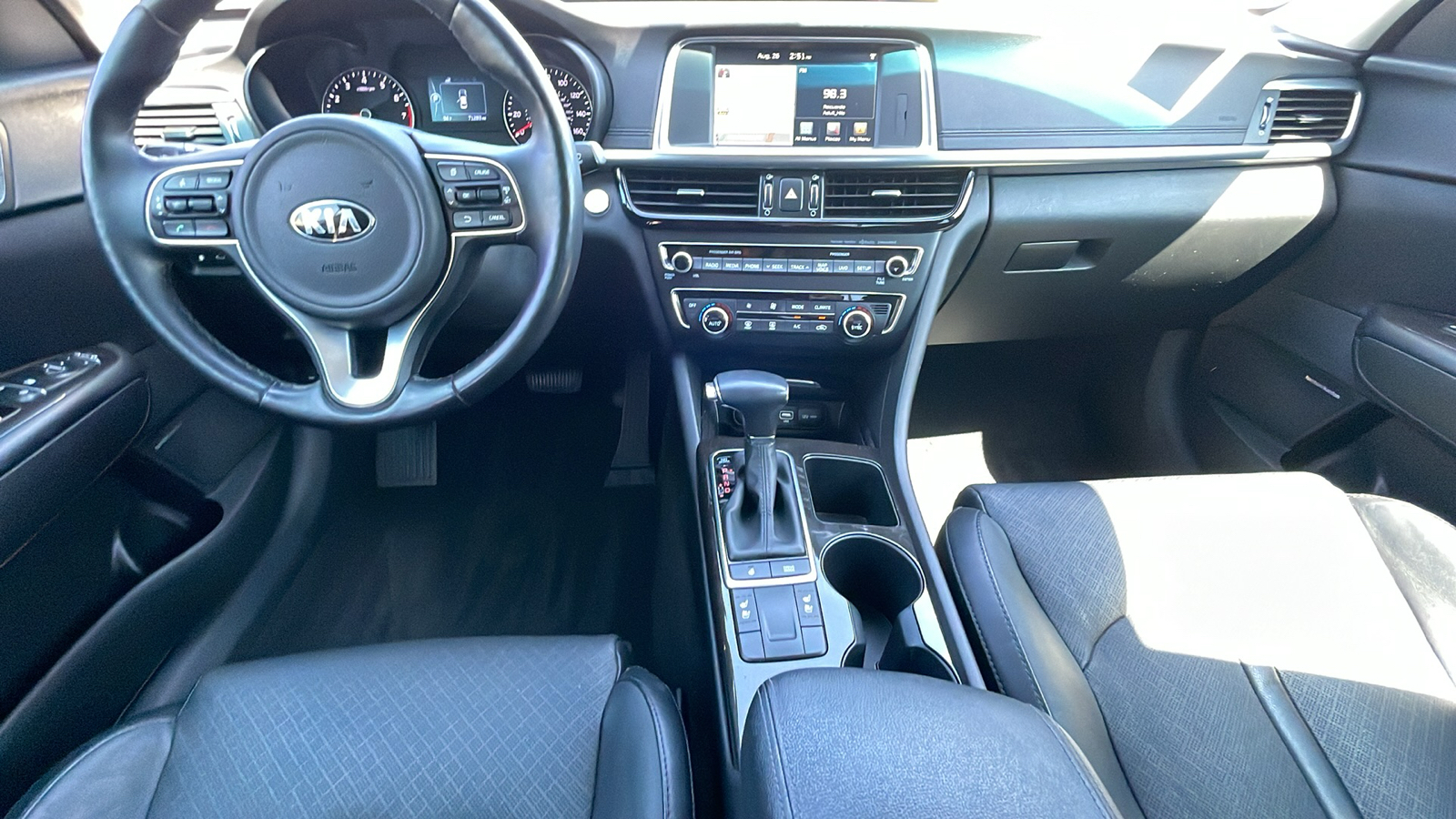 2016 Kia Optima EX 18