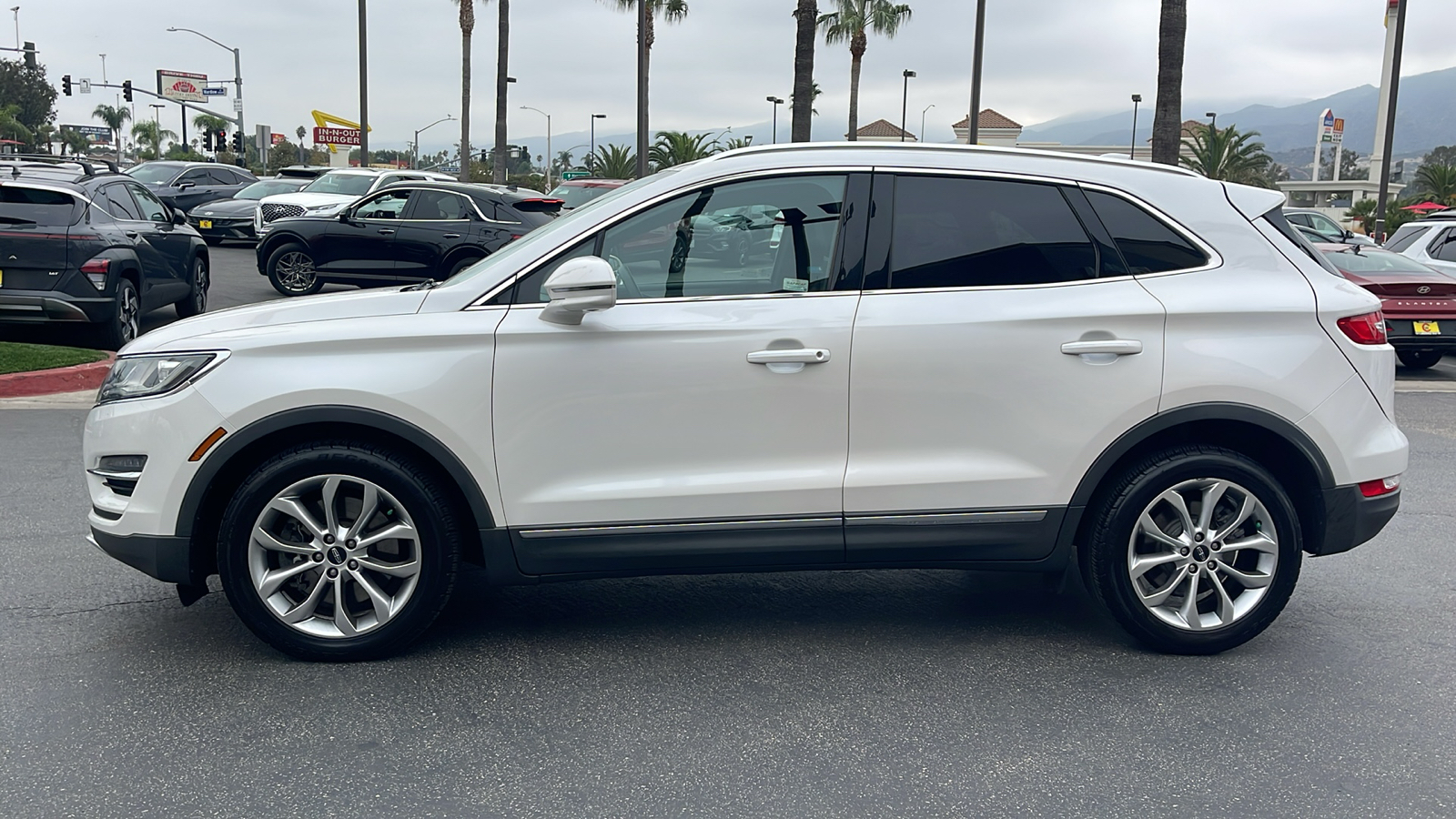 2017 Lincoln MKC Select 12