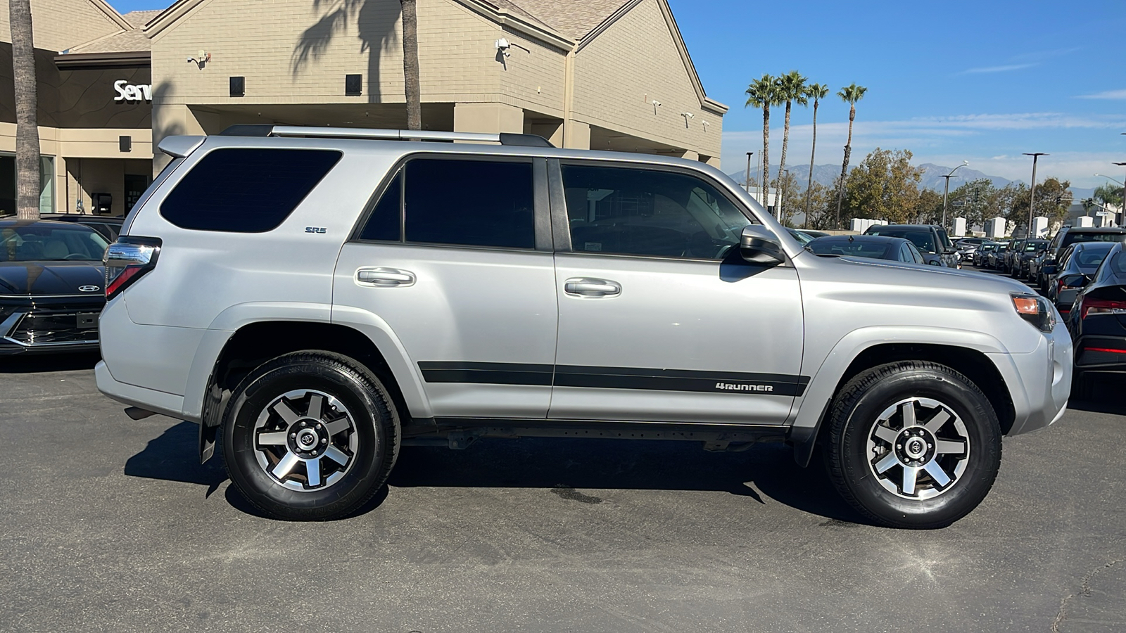 2019 Toyota 4Runner SR5 6