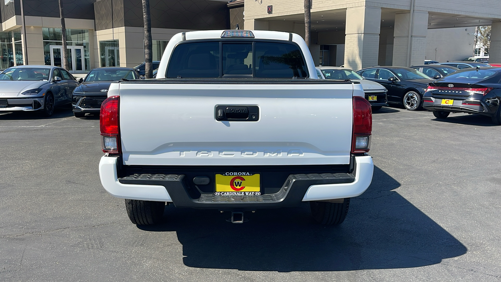 2019 Toyota Tacoma SR 9