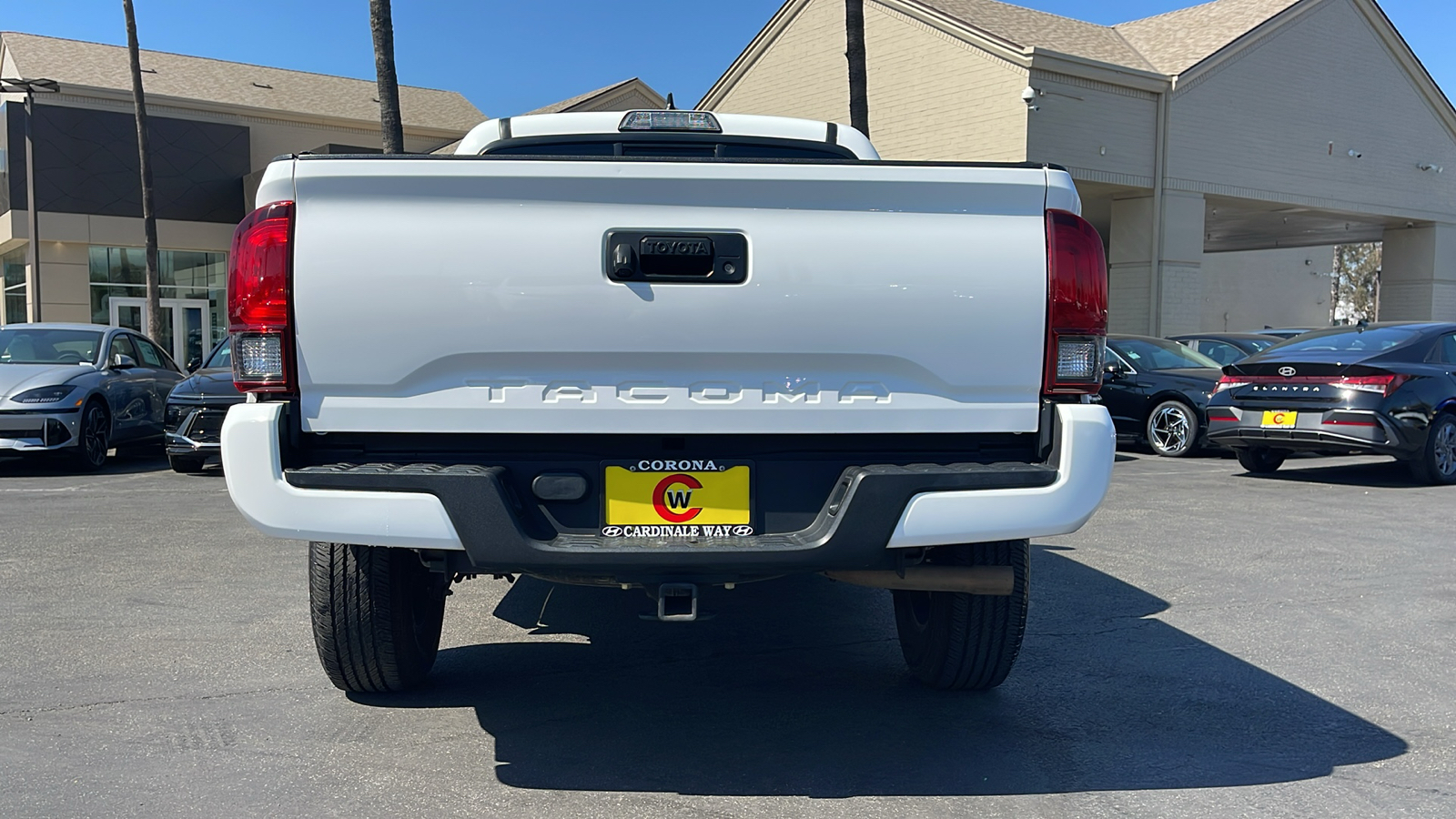 2019 Toyota Tacoma SR 10