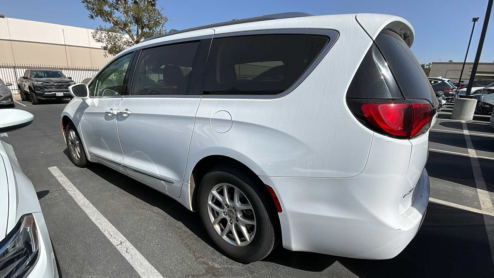 2020 Chrysler Pacifica Touring L 3