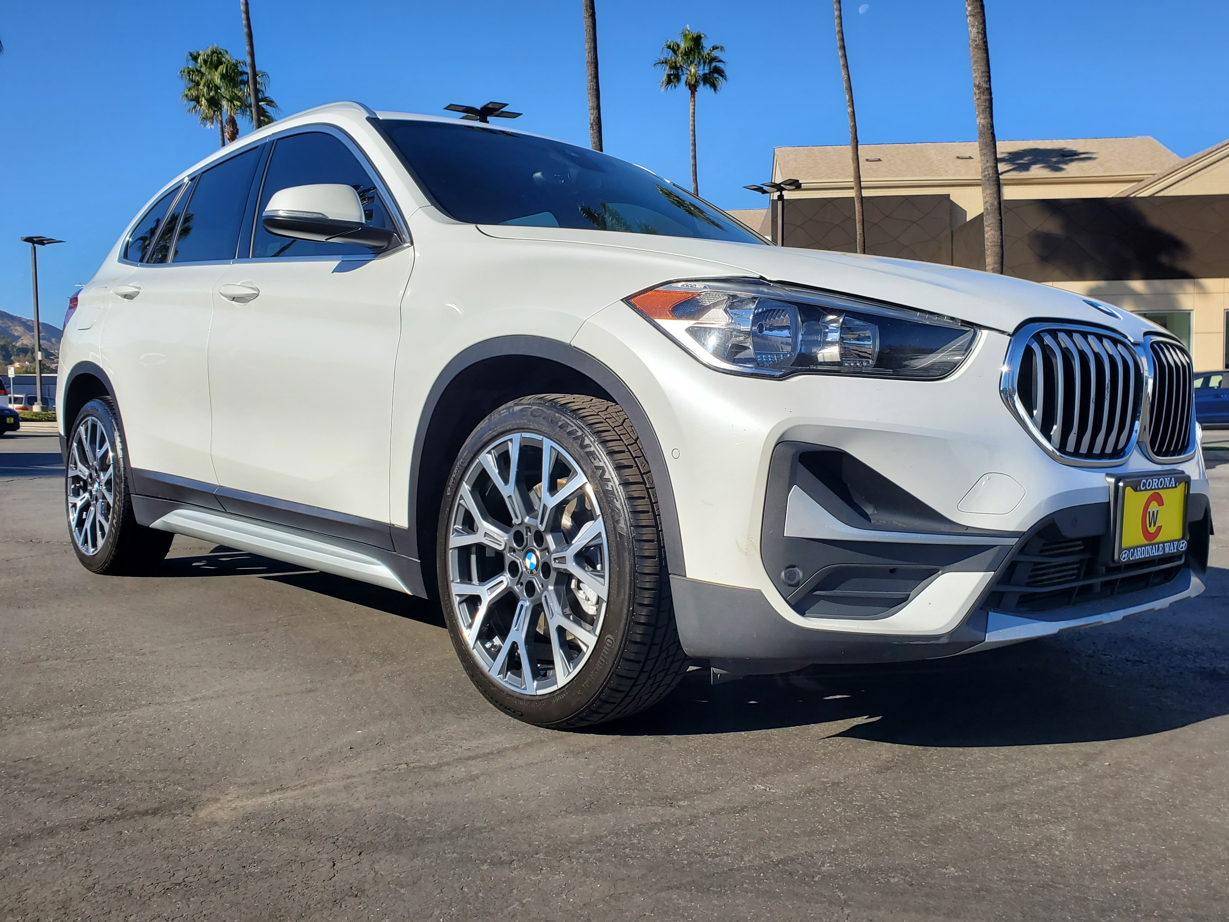 2021 BMW X1 xDrive28i 5