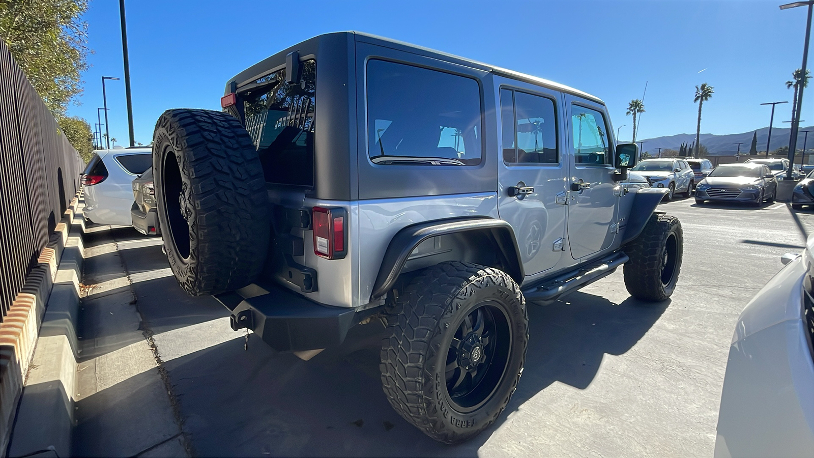 2017 Jeep Wrangler Unlimited Sahara 4x4 2