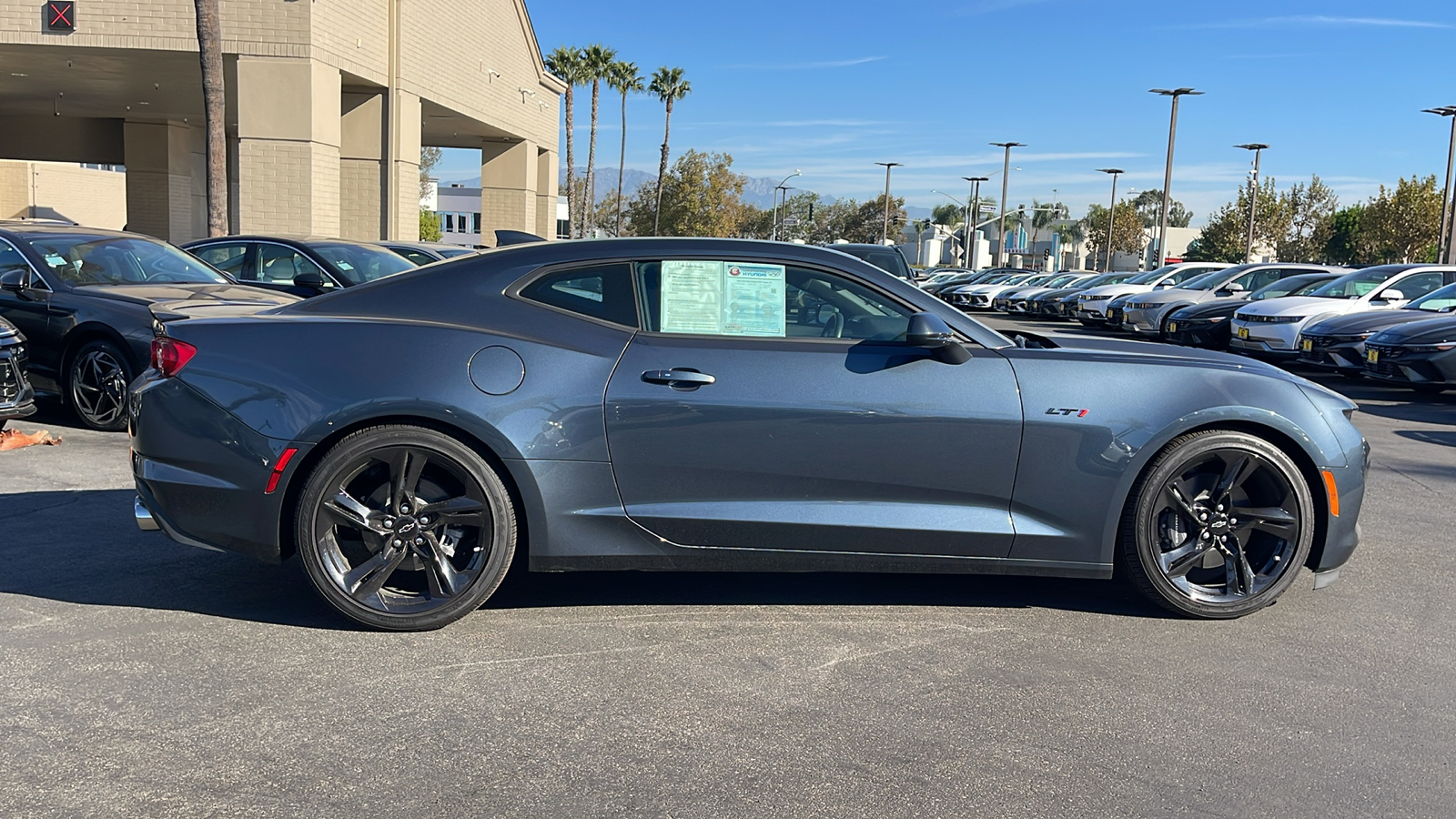 2023 Chevrolet Camaro RWD Coupe LT1 6