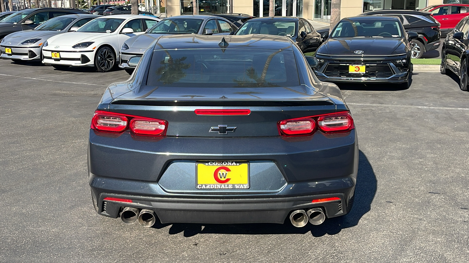 2023 Chevrolet Camaro RWD Coupe LT1 8