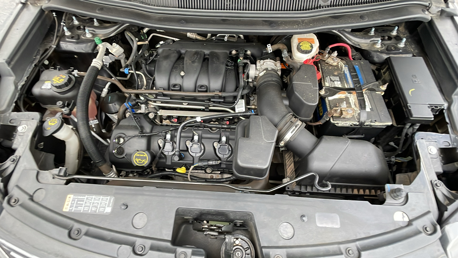 2019 Ford Explorer XLT 34