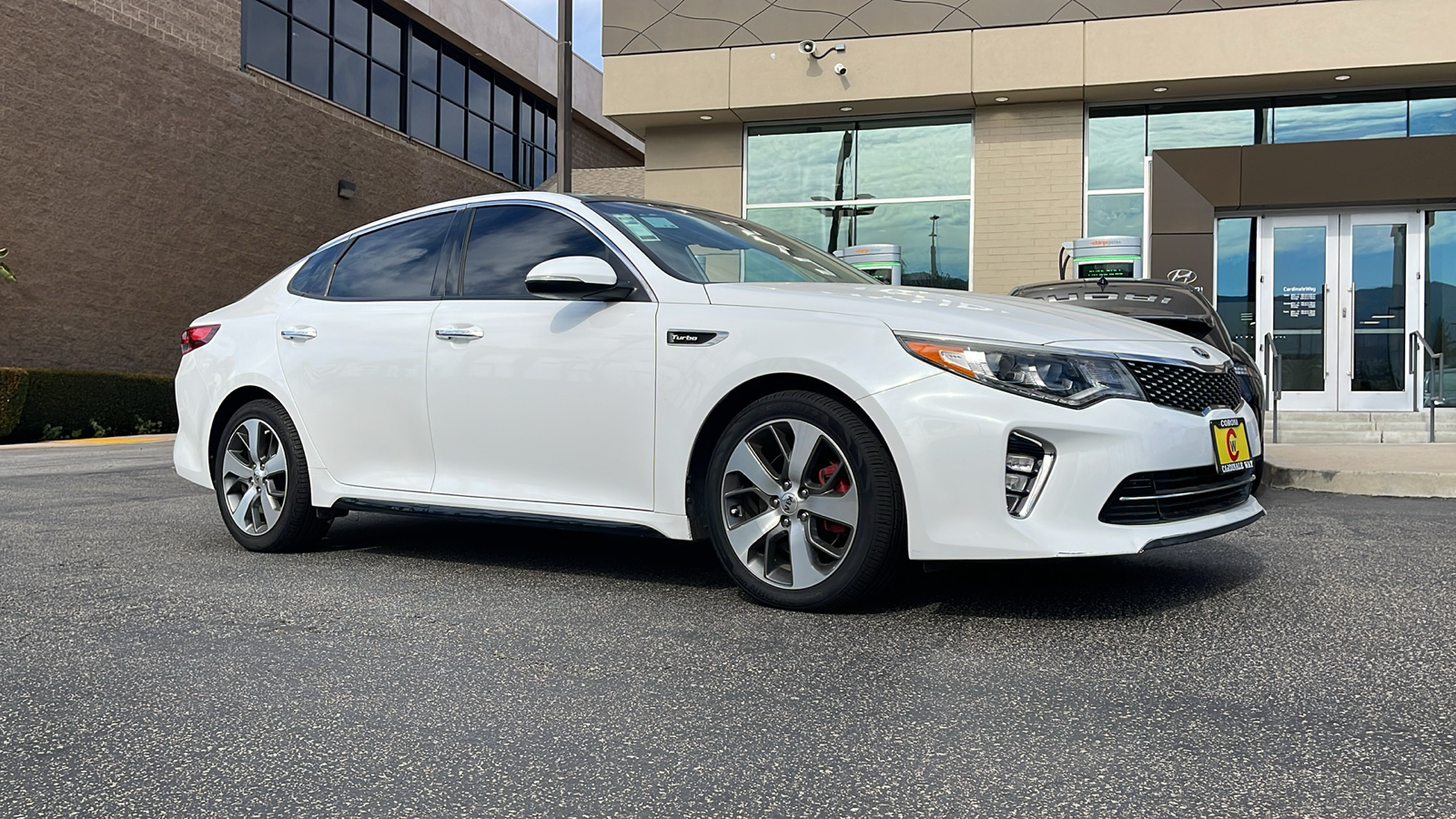 2018 Kia Optima SX Turbo 1