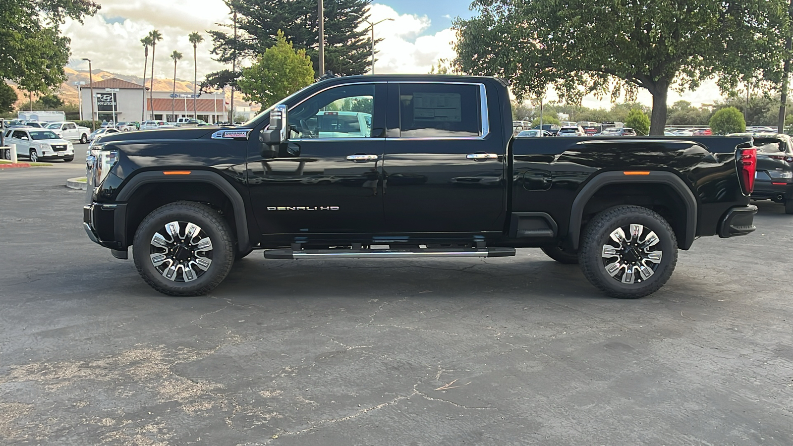 2024 GMC Sierra 2500HD Denali 6