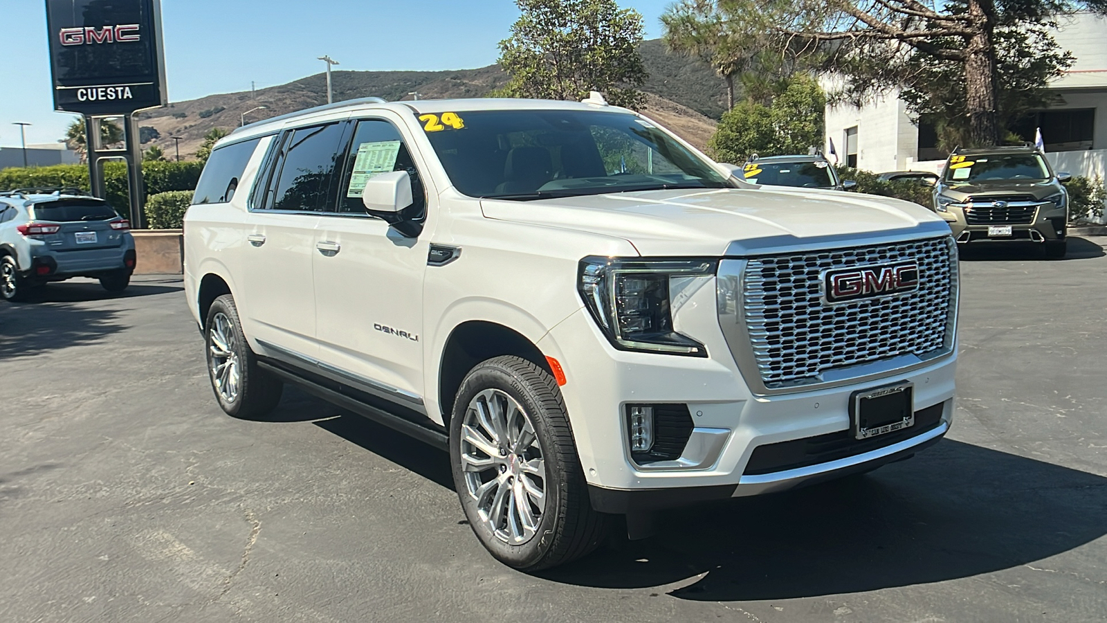 2024 GMC Yukon XL Denali 1