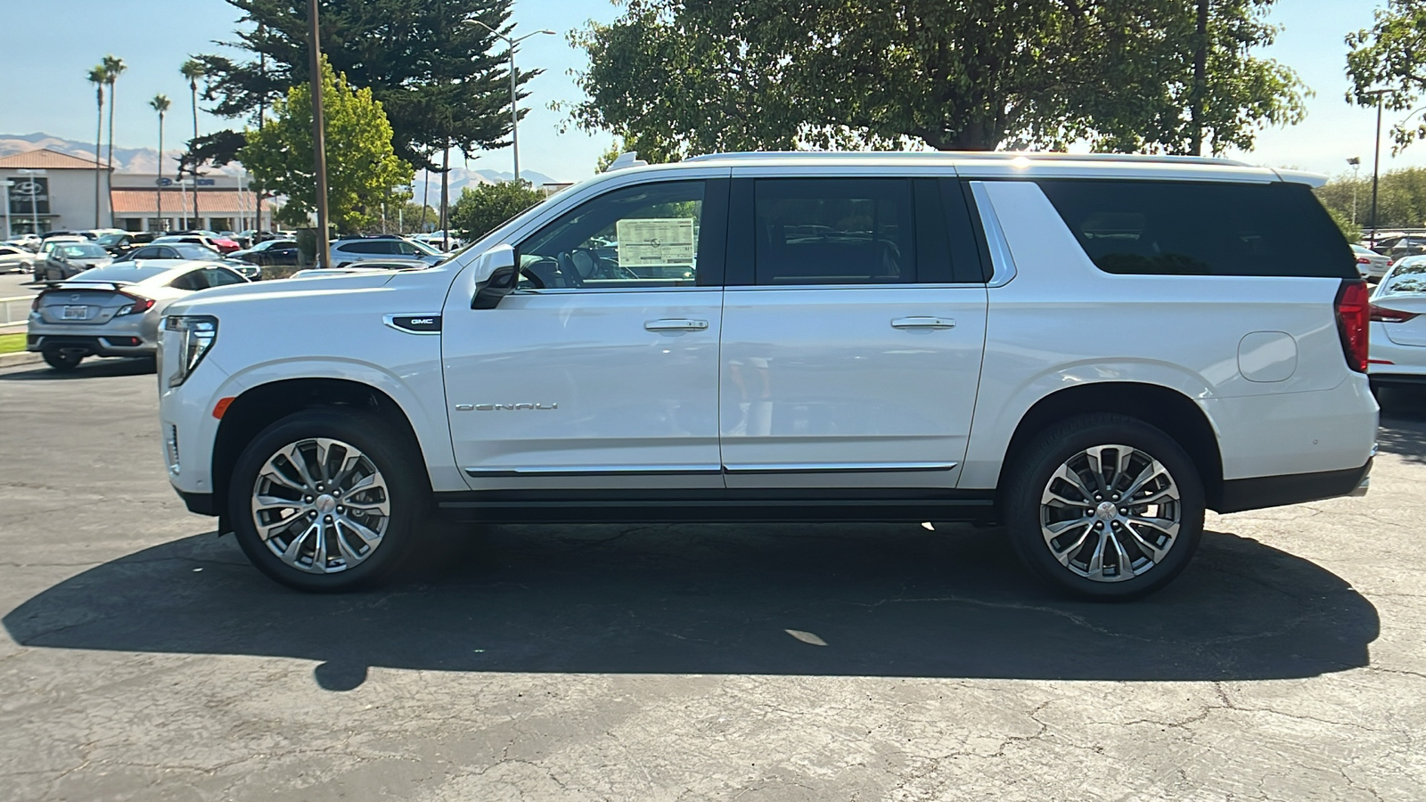 2024 GMC Yukon XL Denali 6