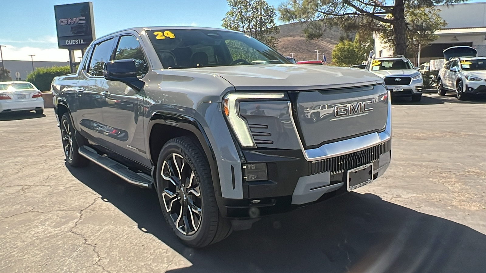 2024 GMC Sierra EV Denali Edition 1 1