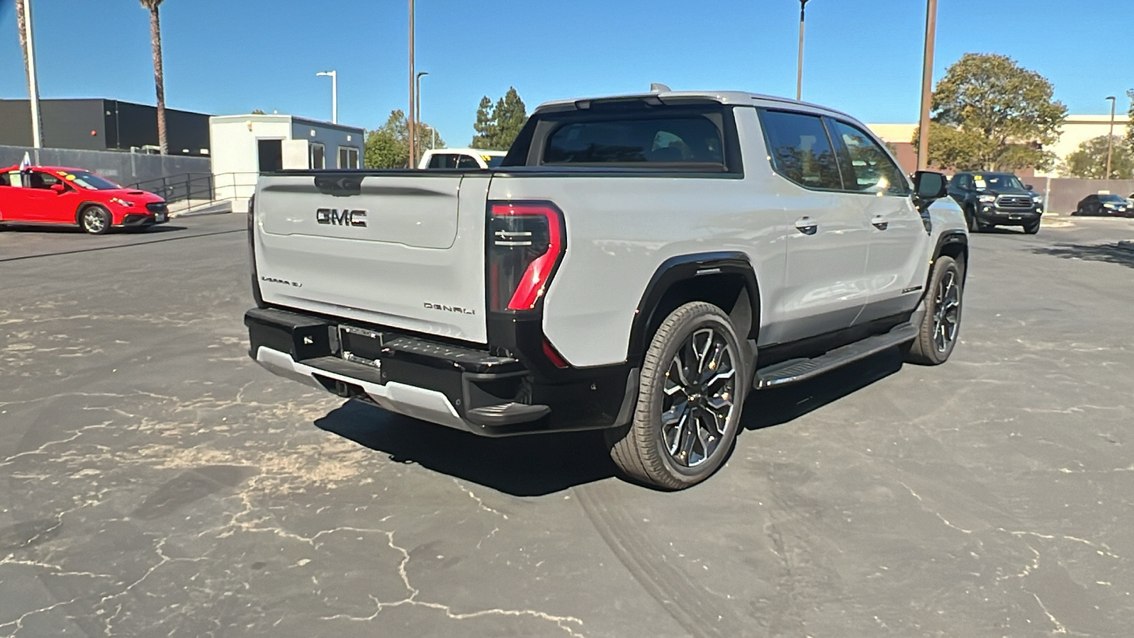 2024 GMC Sierra EV Denali Edition 1 3