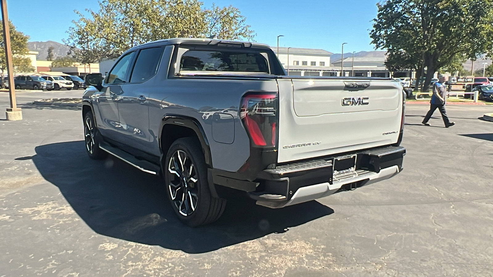 2024 GMC Sierra EV Denali Edition 1 5