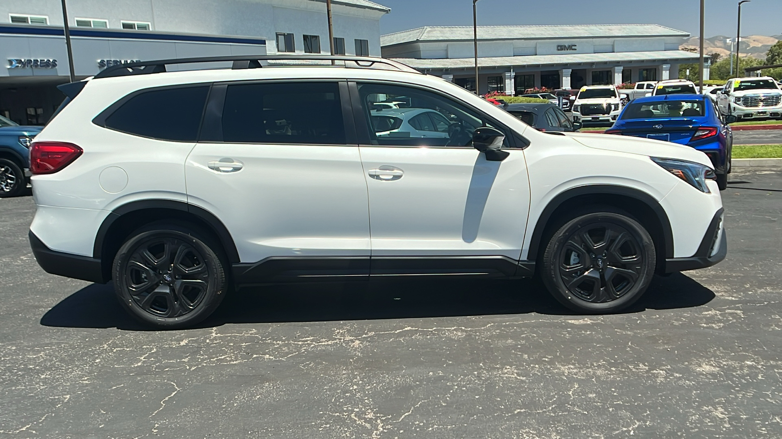 2024 Subaru Ascent Onyx Edition 2