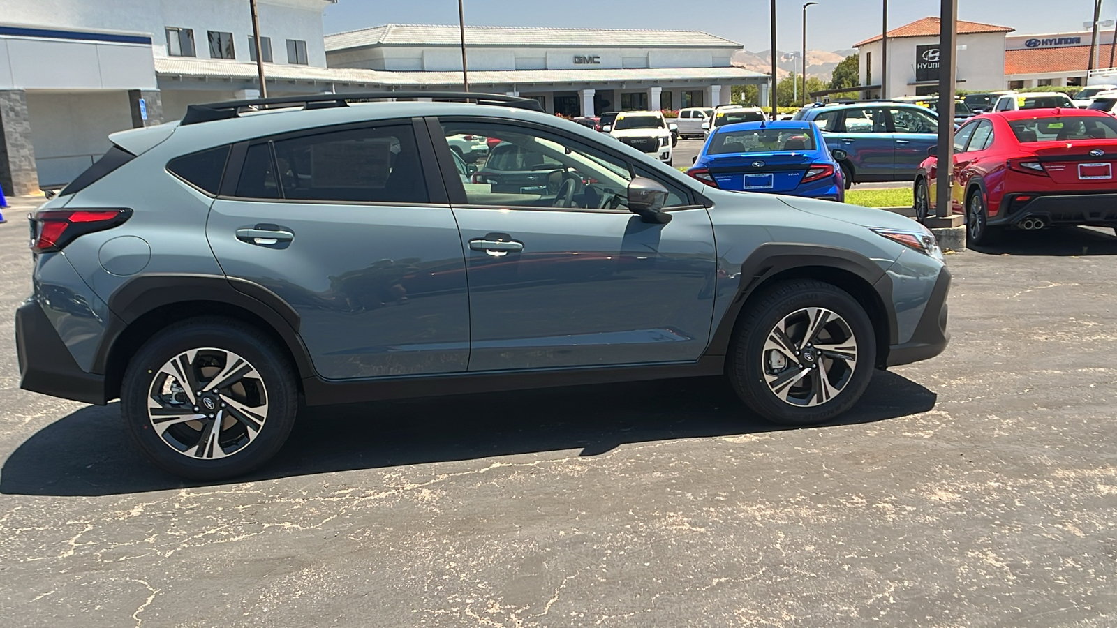 2024 Subaru Crosstrek Premium 2