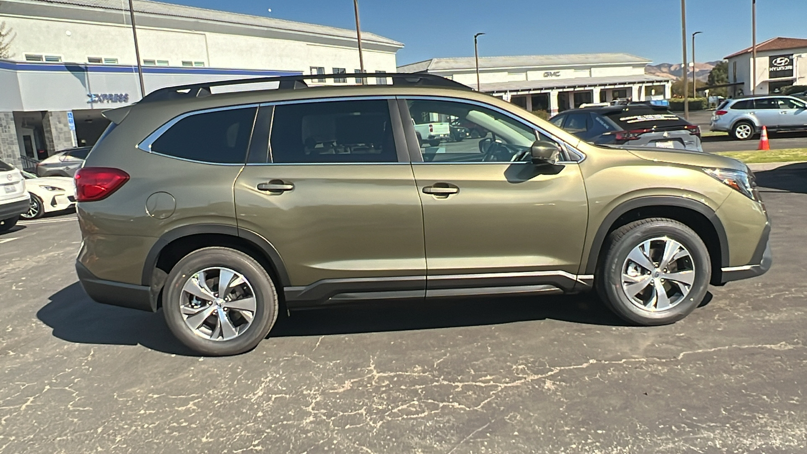 2024 Subaru Ascent Premium 2