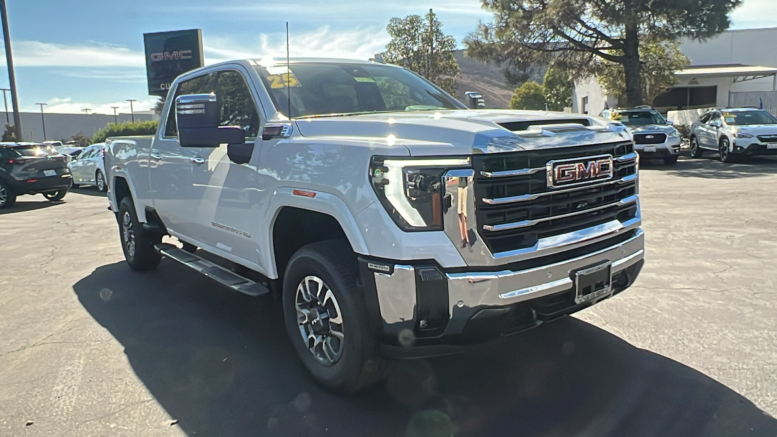 2025 GMC Sierra 2500HD SLT 1