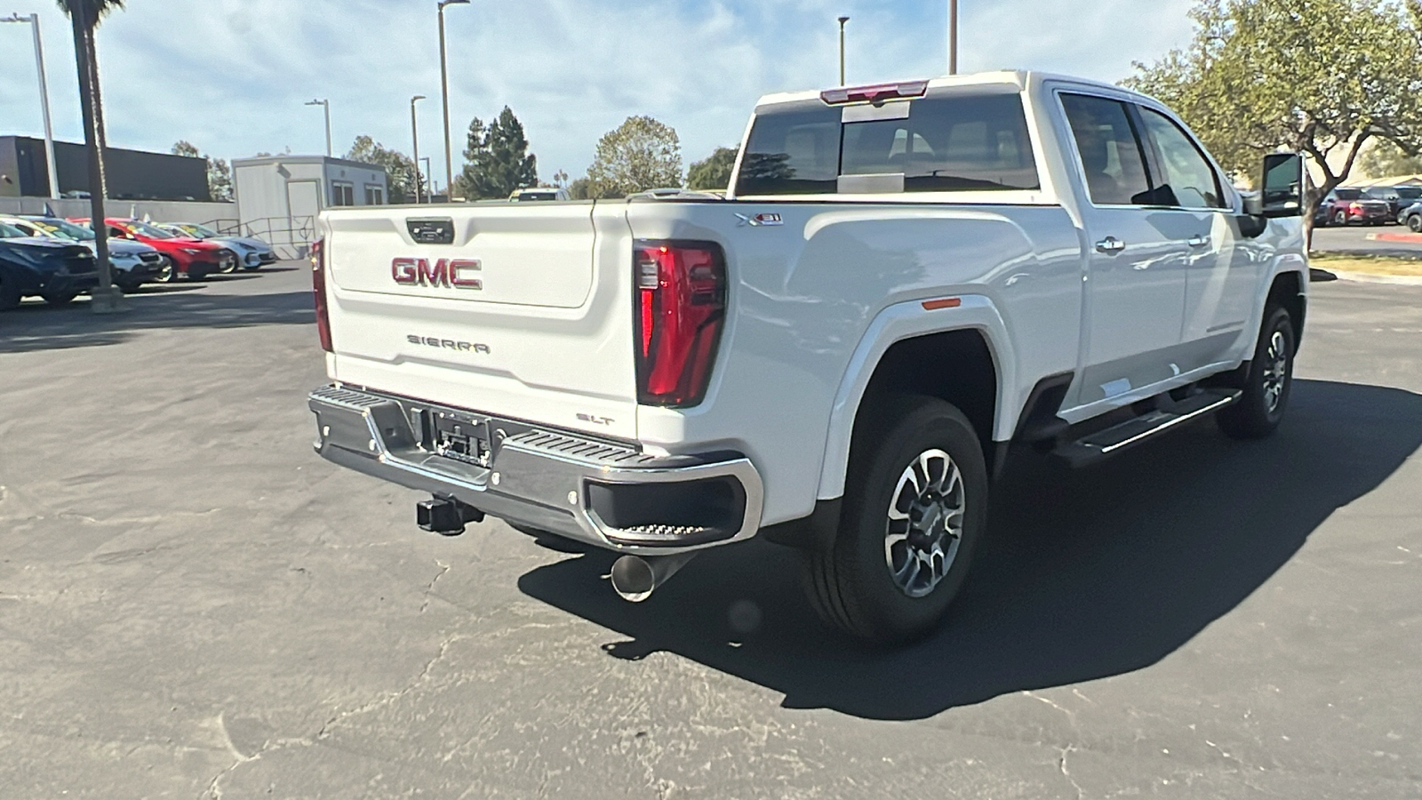 2025 GMC Sierra 2500HD SLT 3