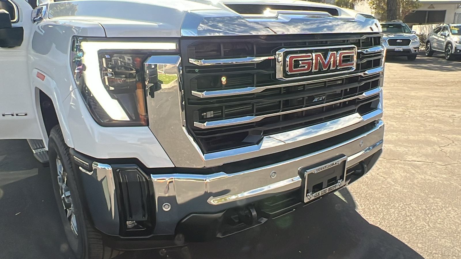 2025 GMC Sierra 2500HD SLT 11