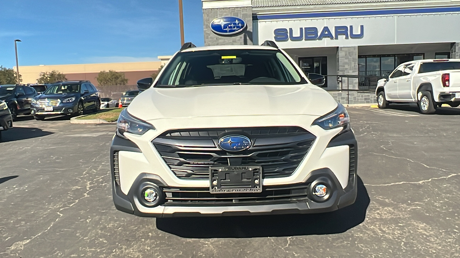 2025 Subaru Outback Premium 8