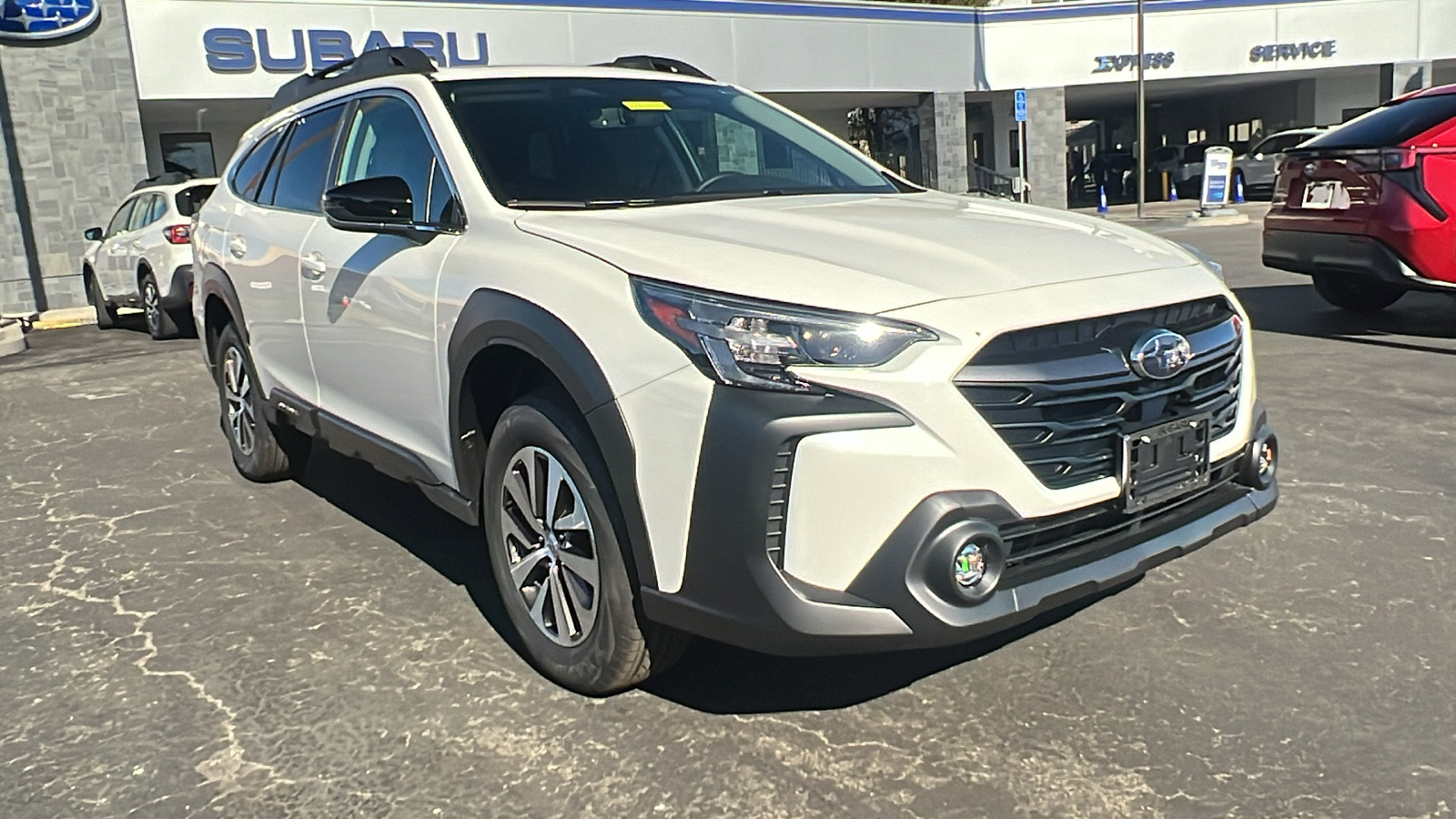 2025 Subaru Outback Premium 1