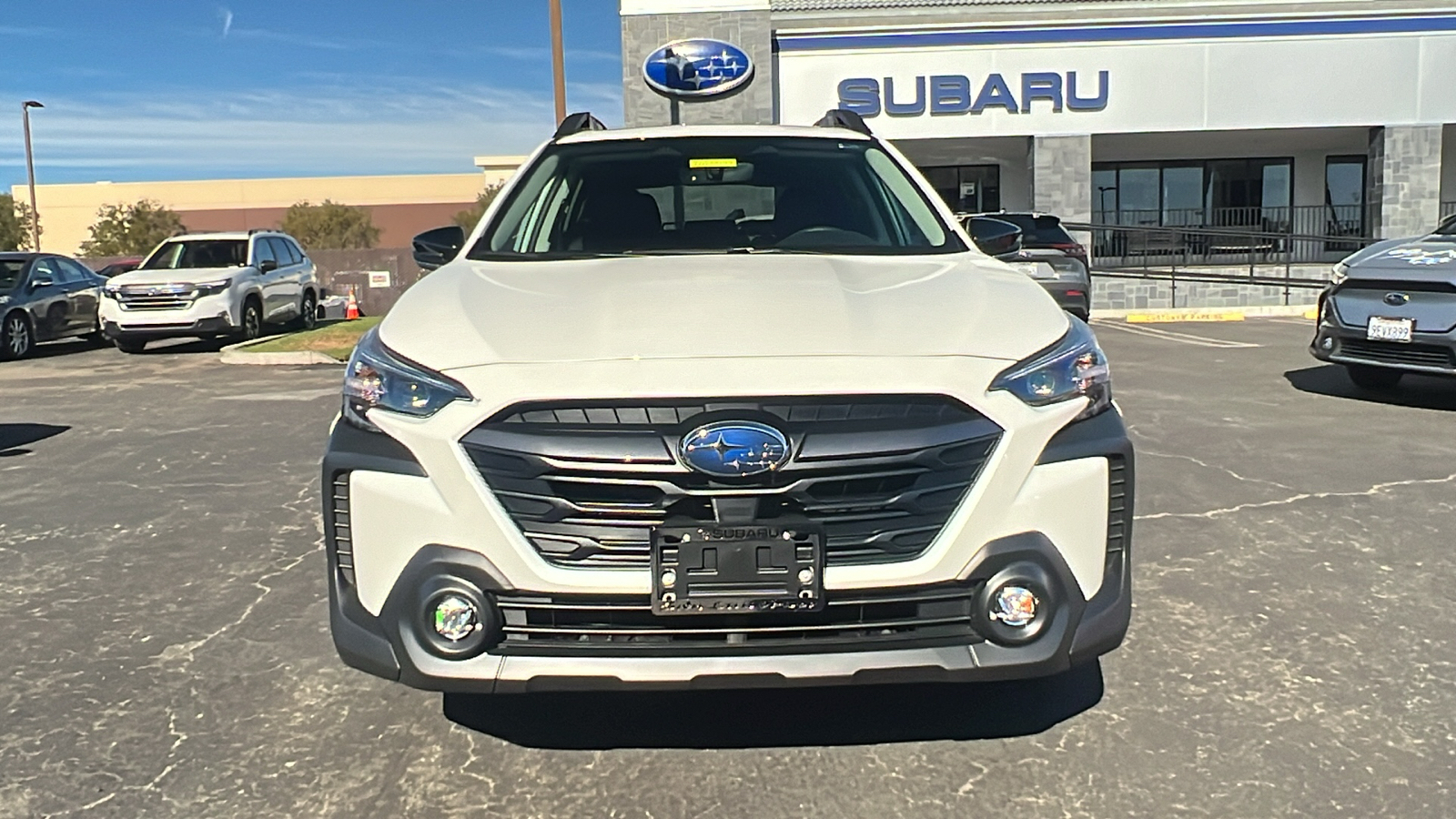 2025 Subaru Outback Premium 8