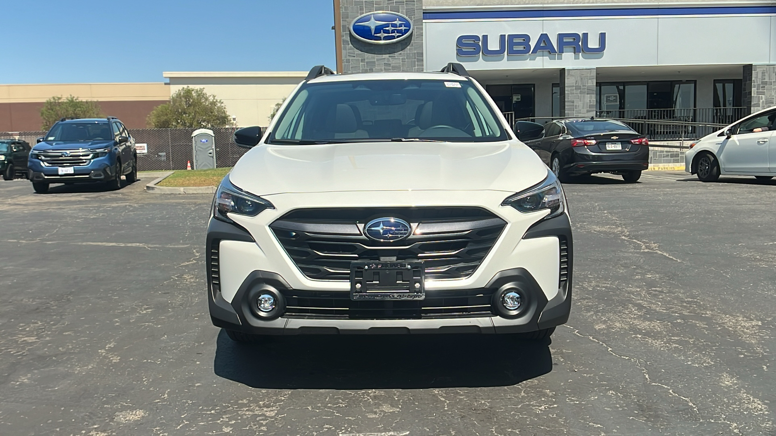 2025 Subaru Outback Premium 8