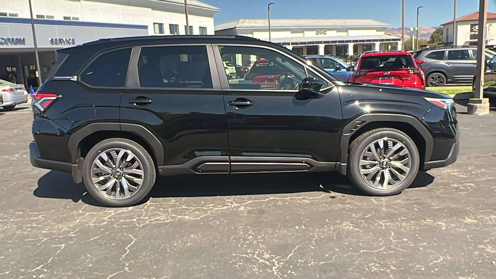 2025 Subaru Forester Touring 2