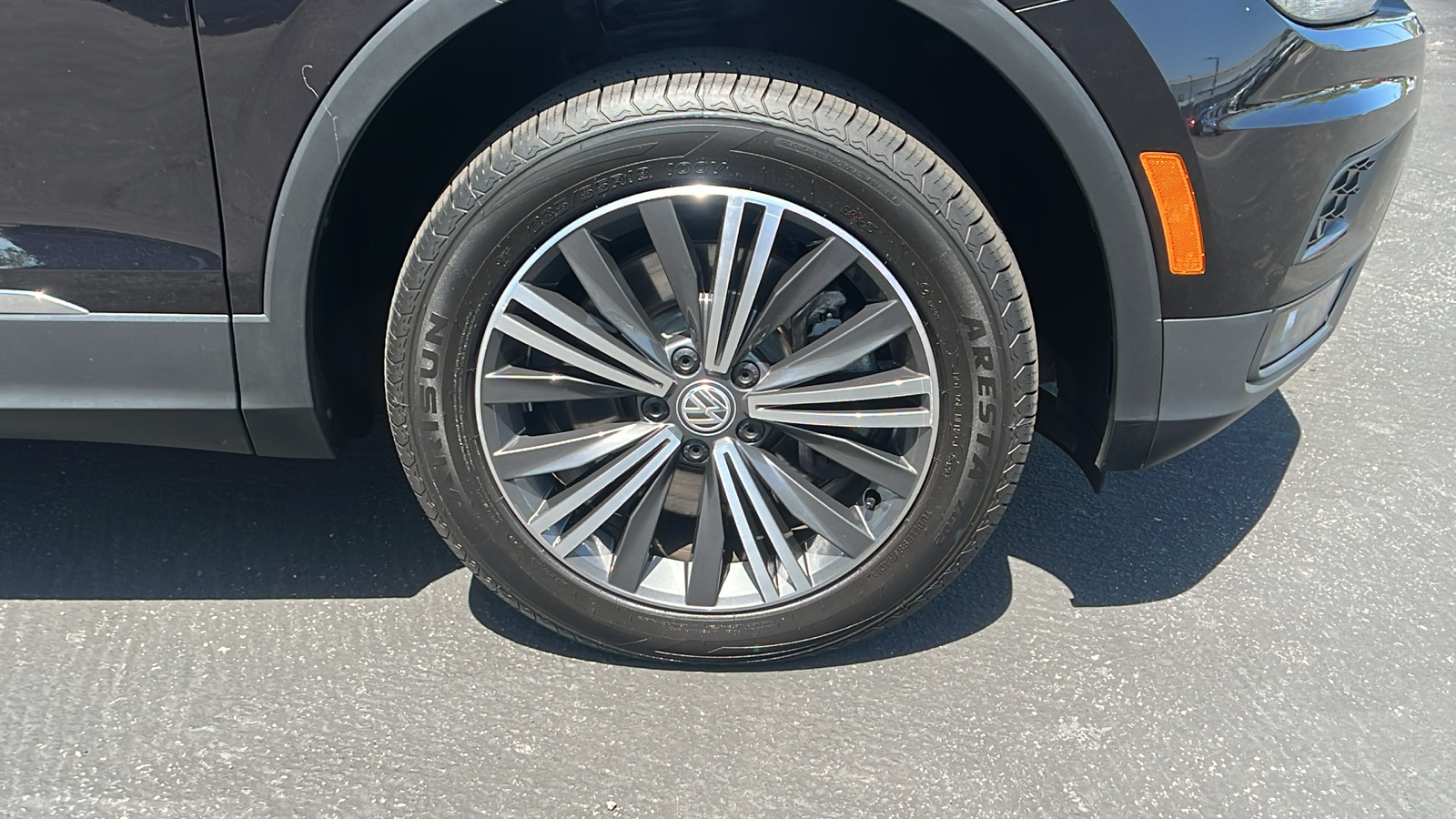 2019 Volkswagen Tiguan 2.0T SEL 9