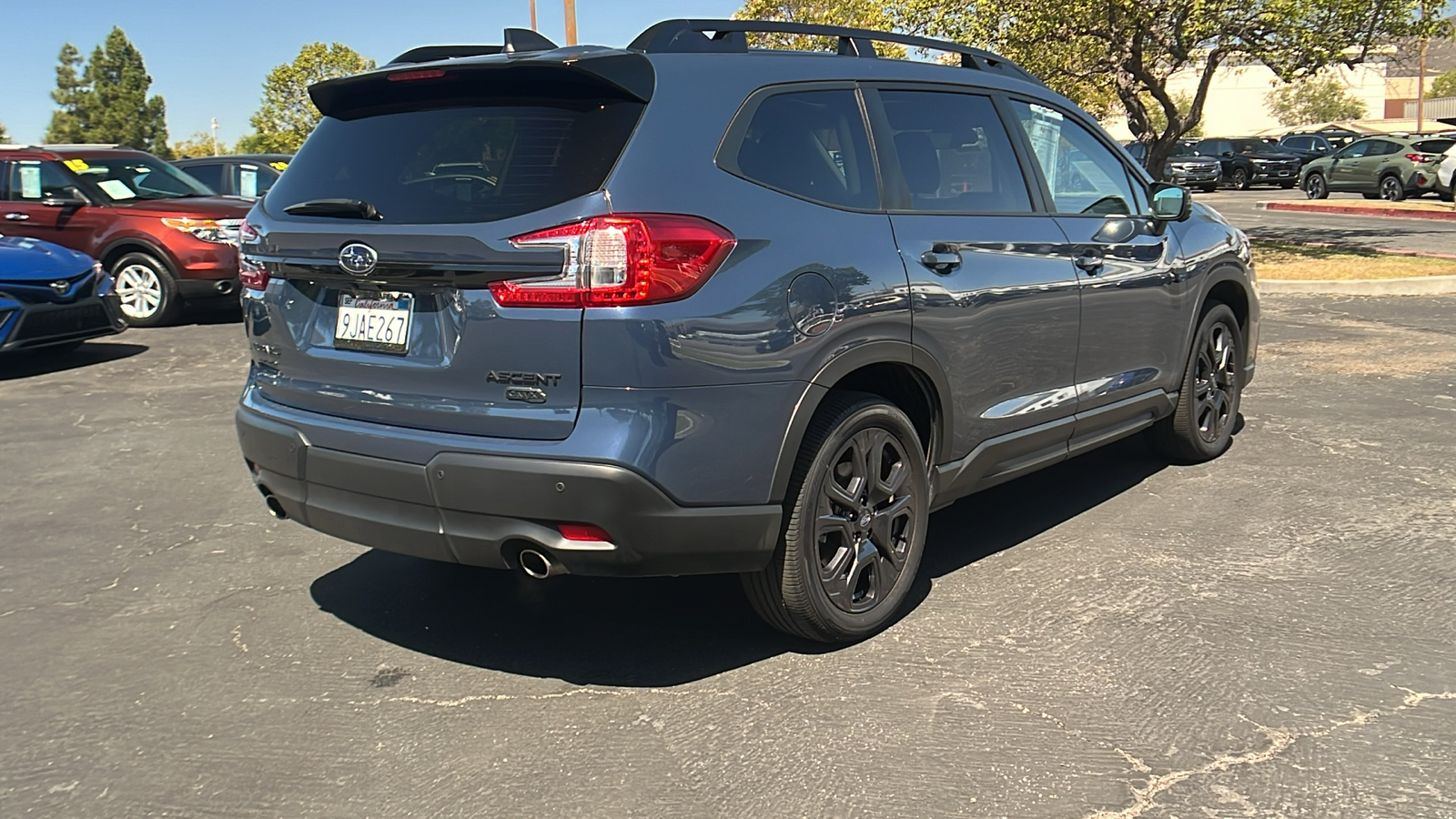 2023 Subaru Ascent Onyx Edition 3