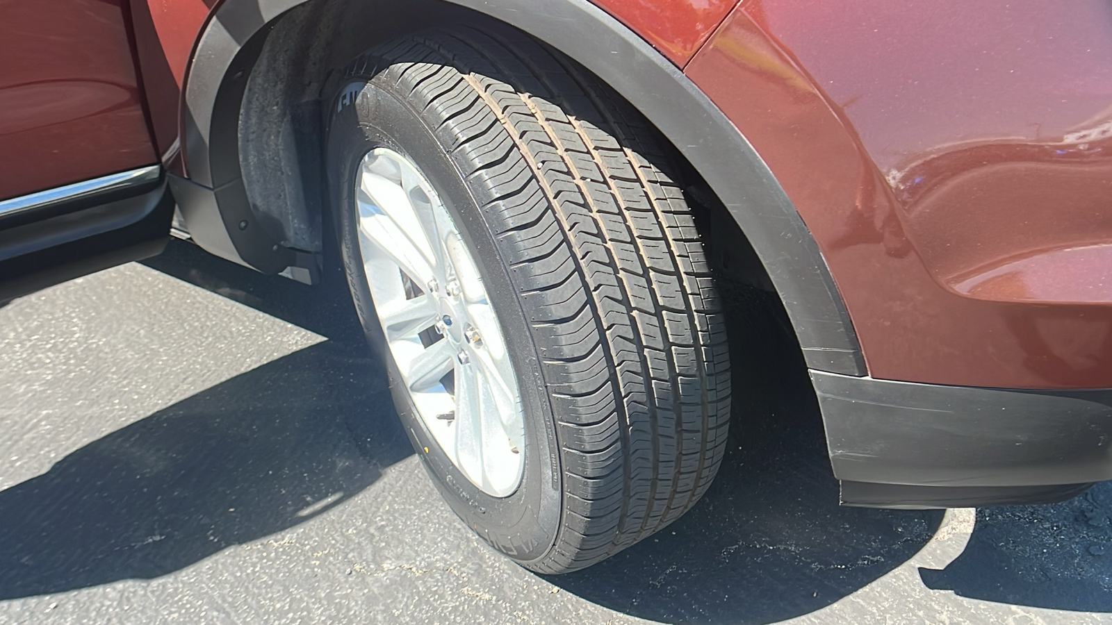 2015 Ford Explorer XLT 10