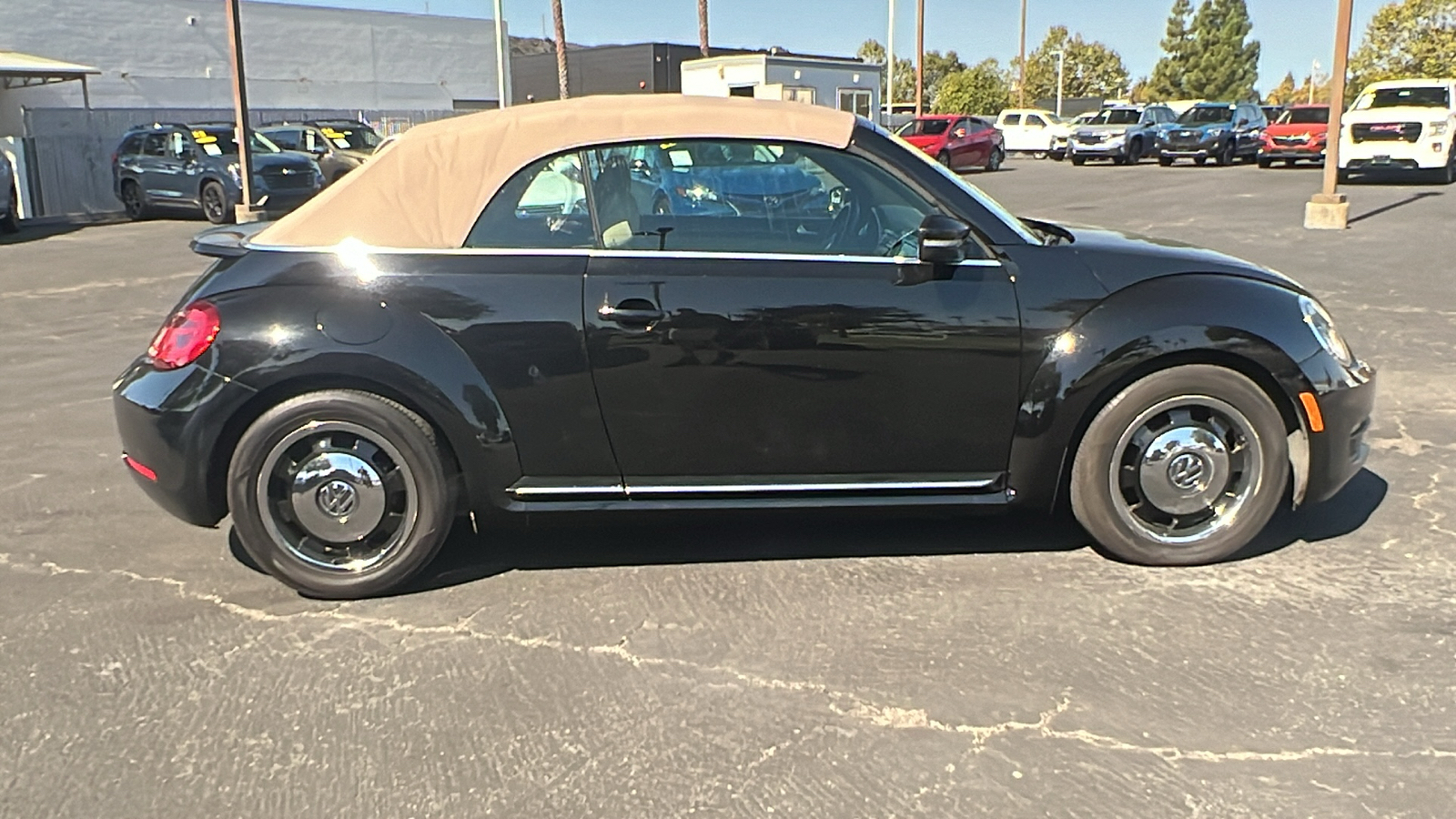 2013 Volkswagen Beetle 2.5L 23