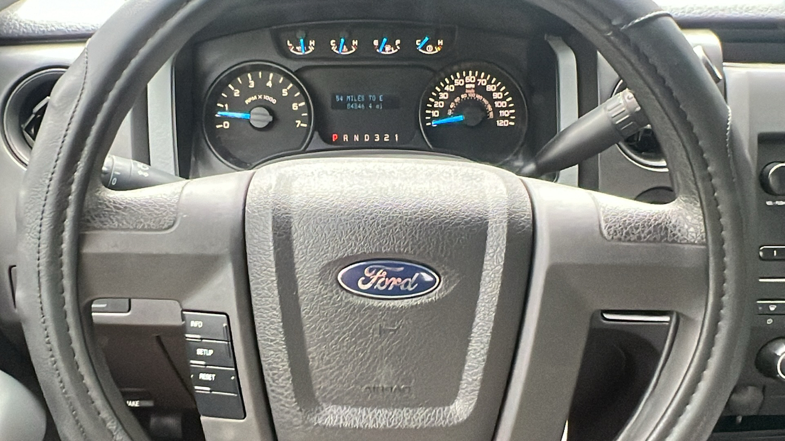 2013 Ford F-150 XL 25