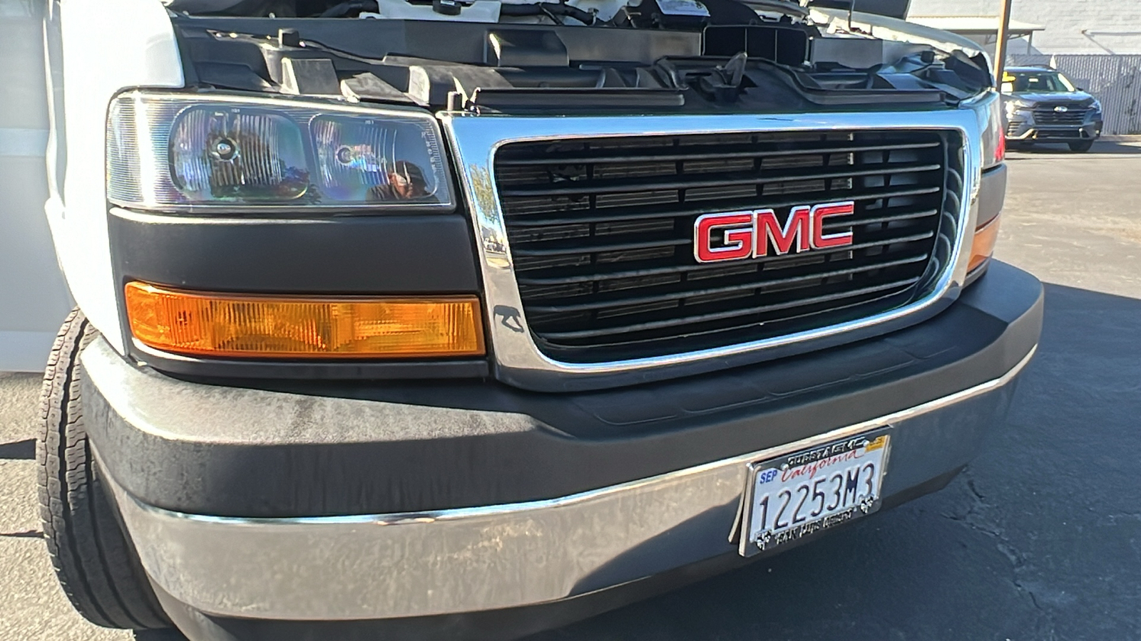 2021 GMC Savana 3500 Work Van 12