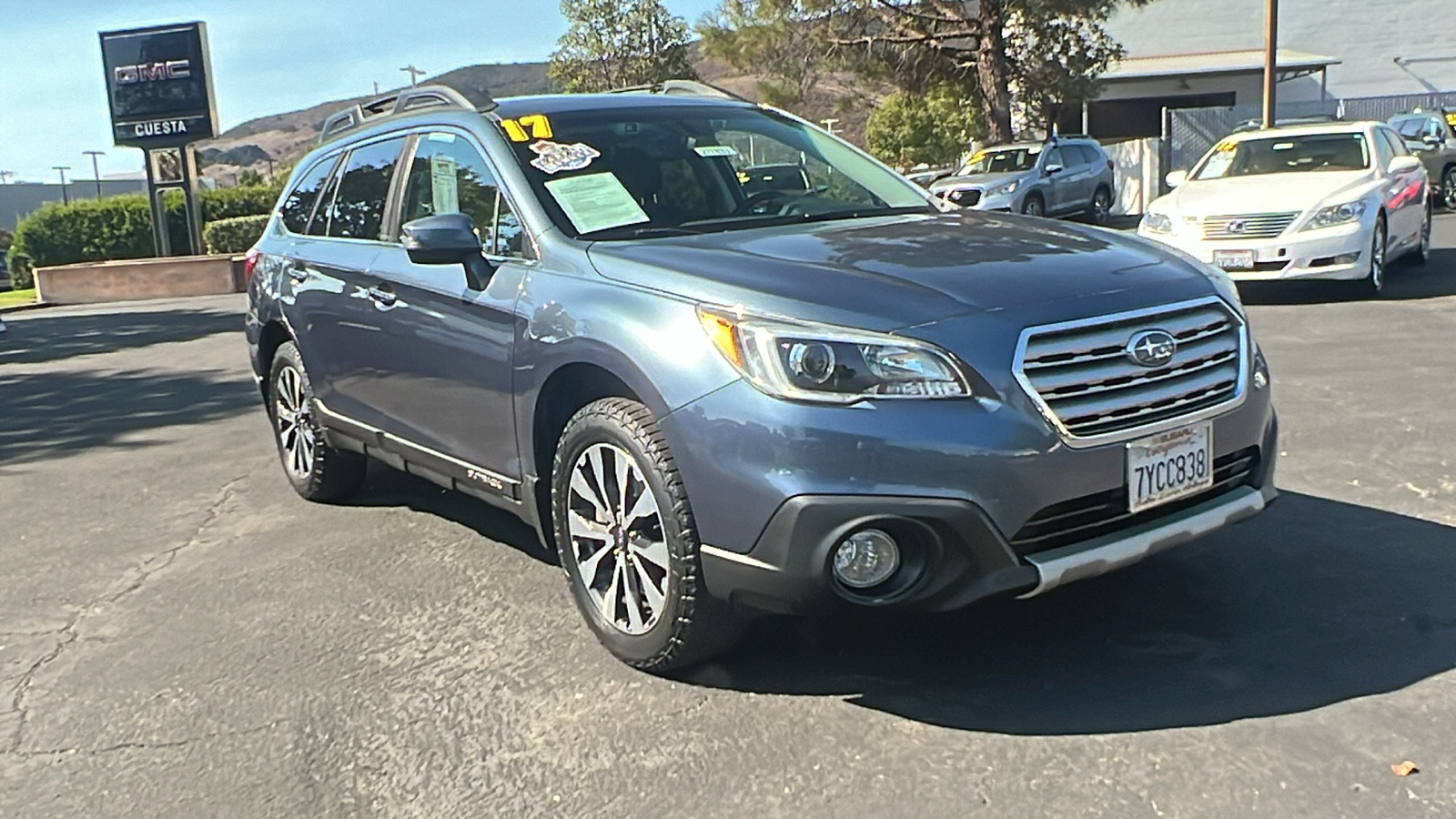 2017 Subaru Outback 2.5i 1