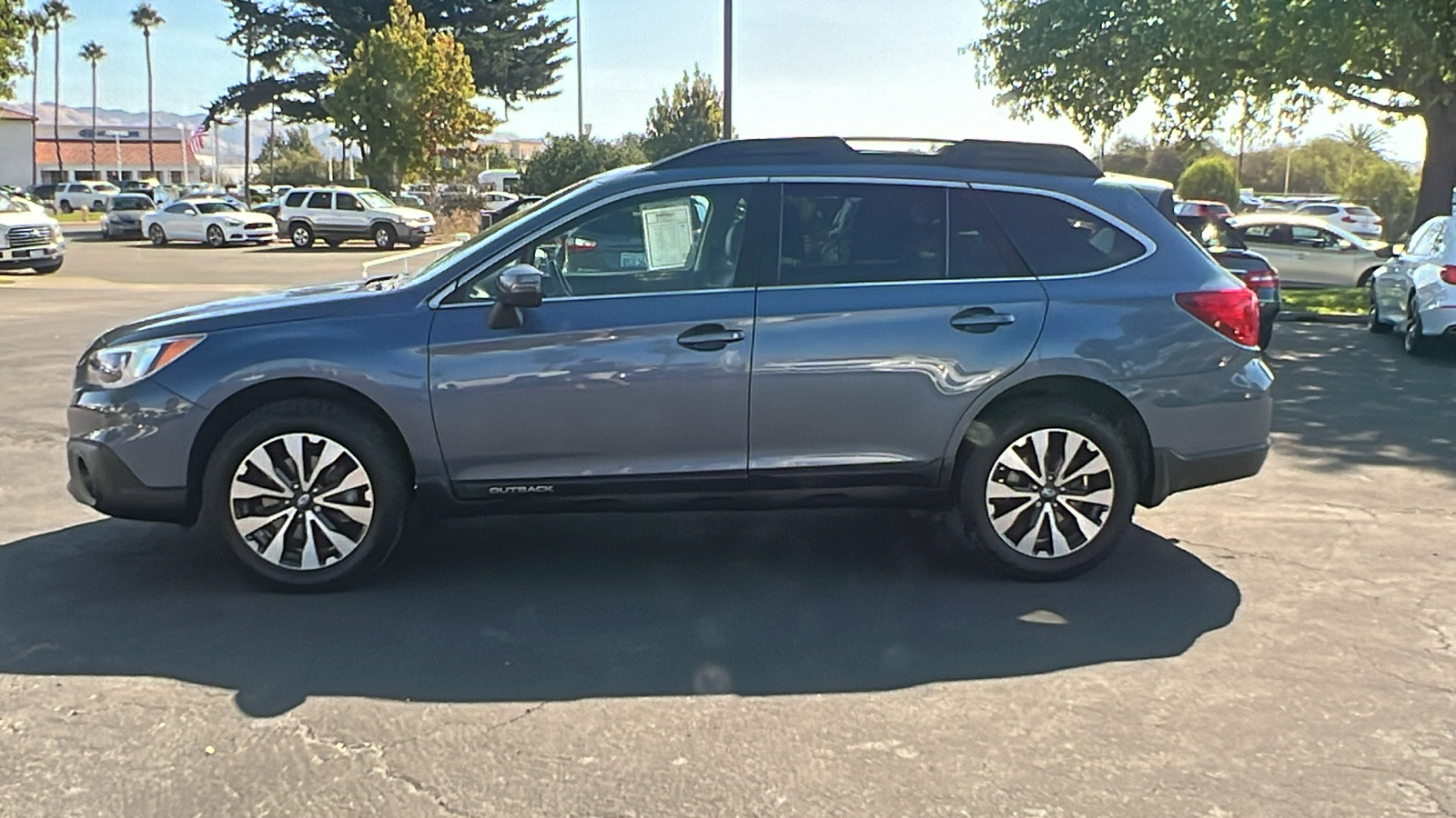 2017 Subaru Outback 2.5i 6