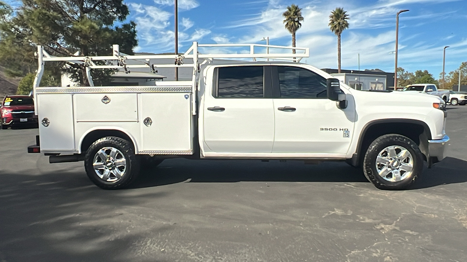 2022 Chevrolet Silverado 3500HD Work Truck 2