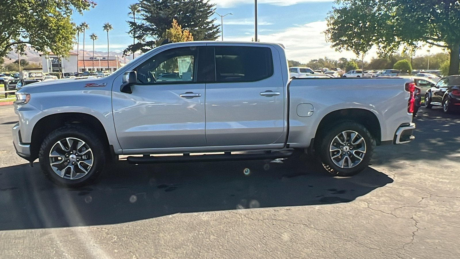 2020 Chevrolet Silverado 1500 RST 6