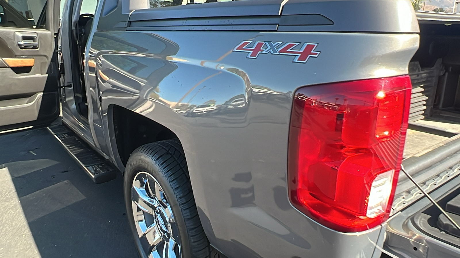 2017 Chevrolet Silverado 1500 LTZ 15