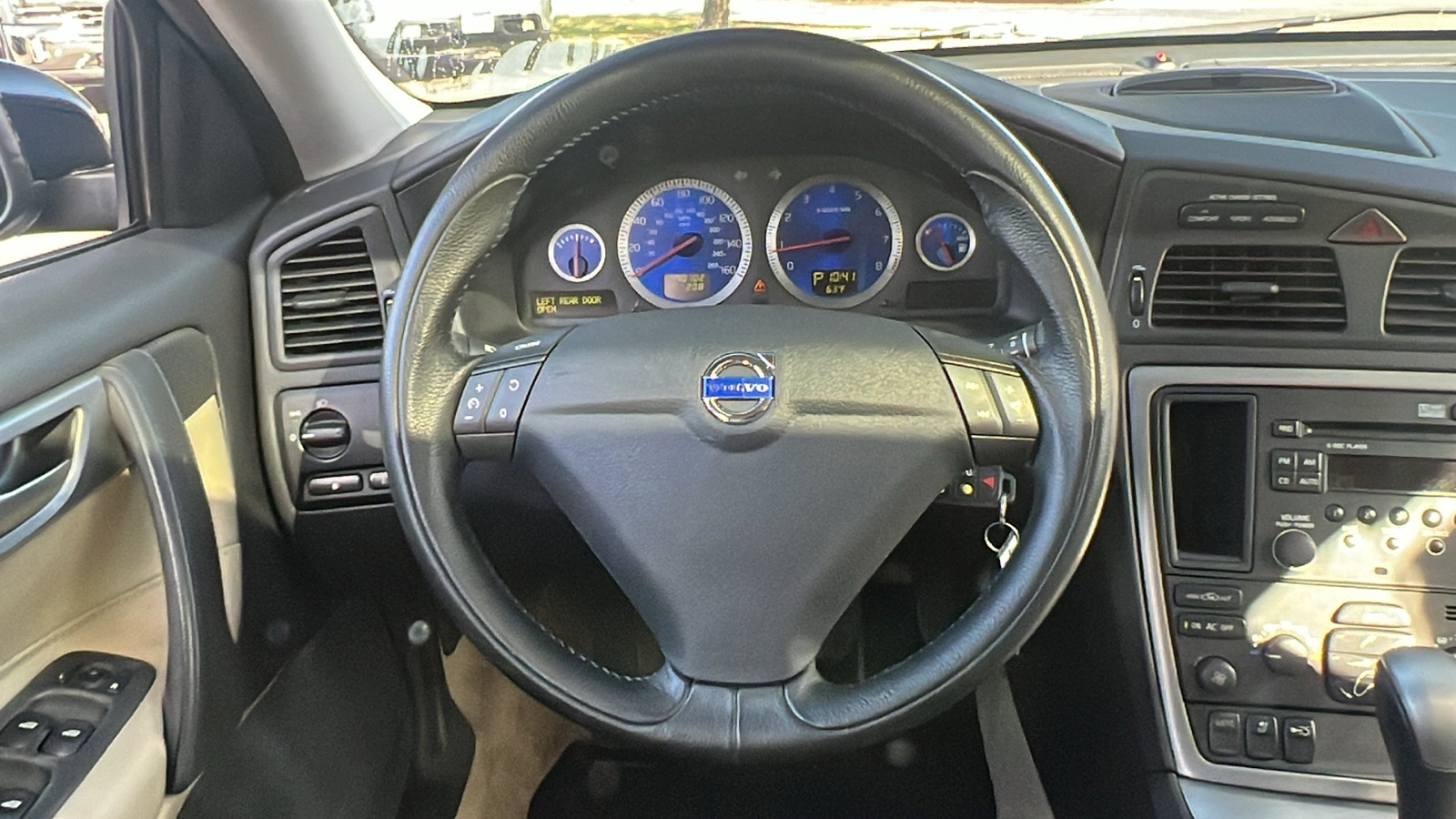 2005 Volvo S60 R 41